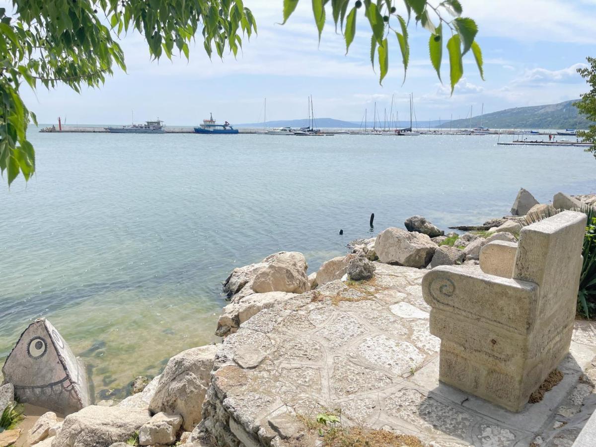 Family Hotel Morska Zvezda Balchik Exterior foto